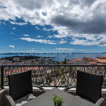 Sea View Apartments Diana Makarska Exterior photo